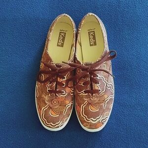 Keds Champion 70's pattern WF65428 Sz 7.5